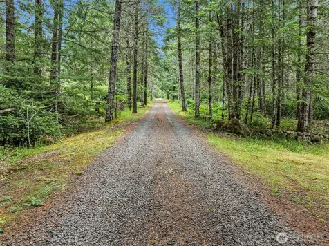 80 NE Smithy Forge Lane Belfair WA 98528