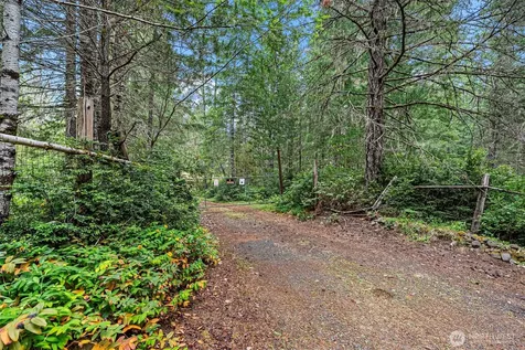 80 NE Smithy Forge Lane Belfair WA 98528