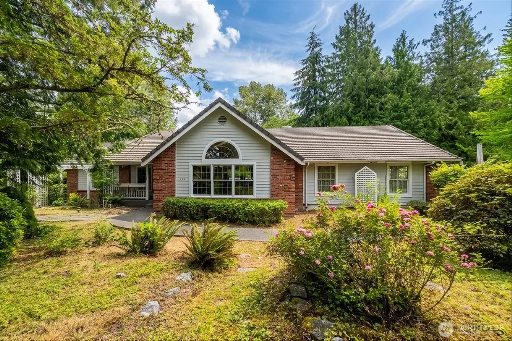 200 Lilac Drive Mount Vernon WA 98273