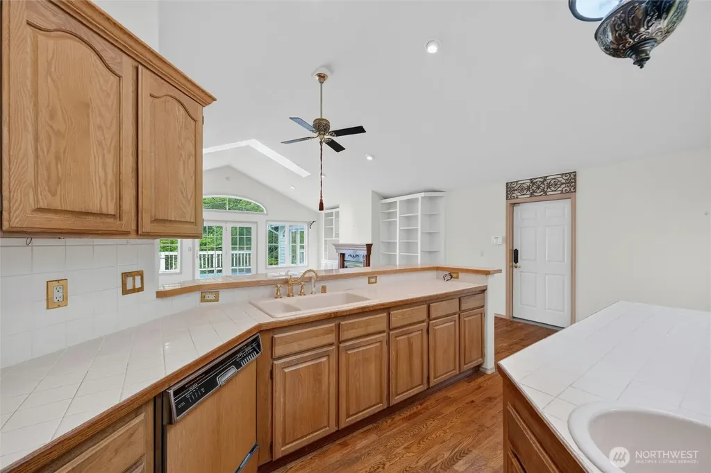 200 Lilac Drive Mount Vernon WA 98273