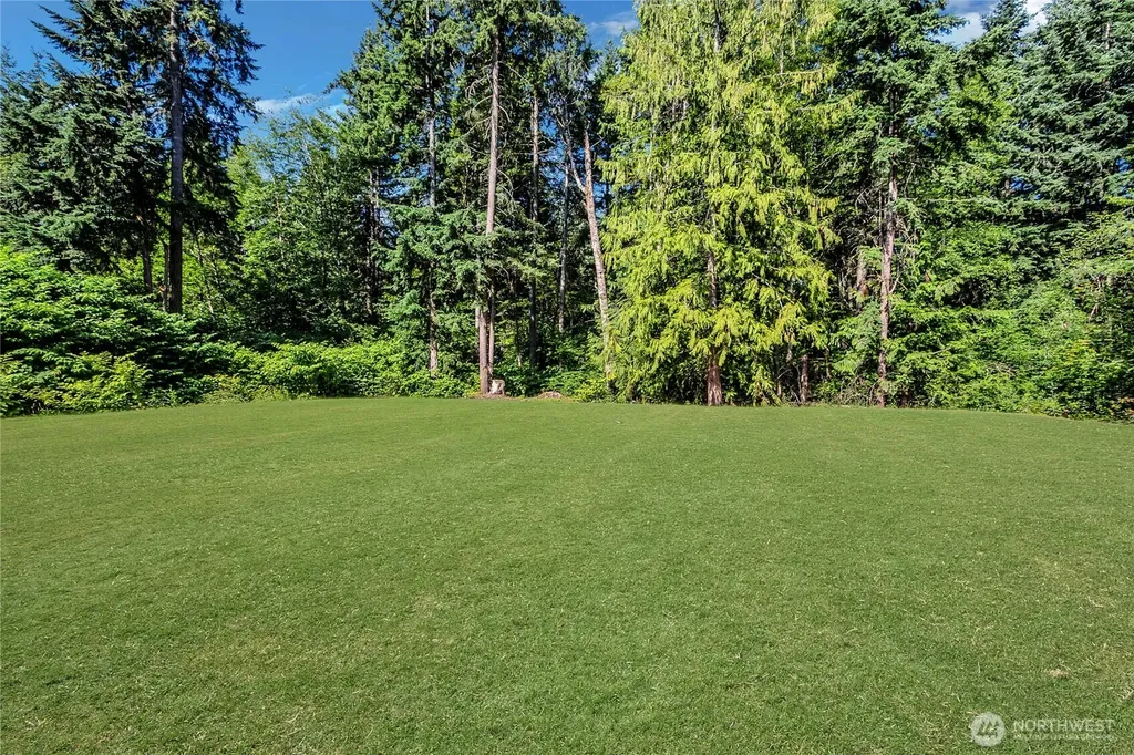 19618 115th Avenue E Graham WA 98338