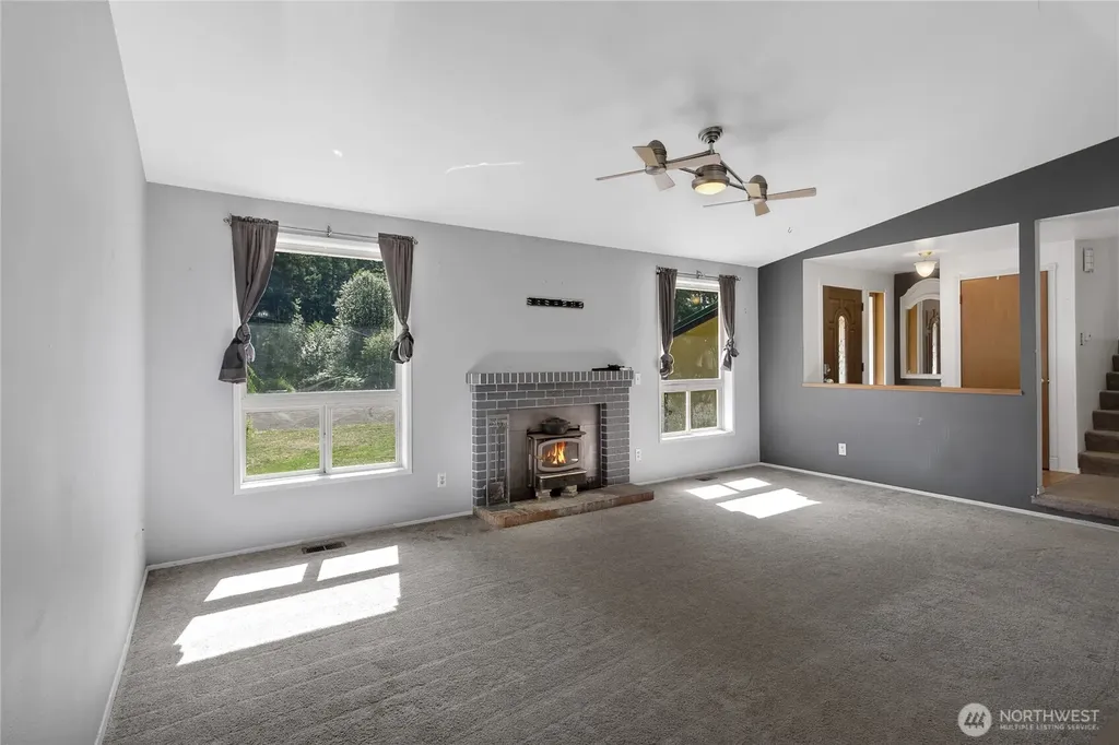 19618 115th Avenue E Graham WA 98338