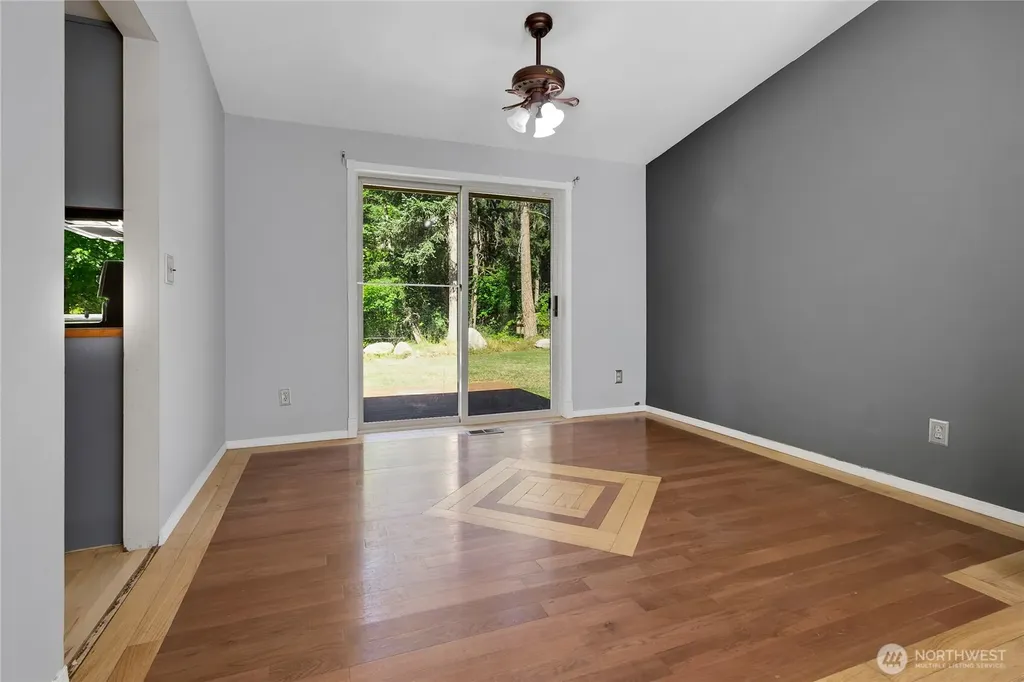 19618 115th Avenue E Graham WA 98338