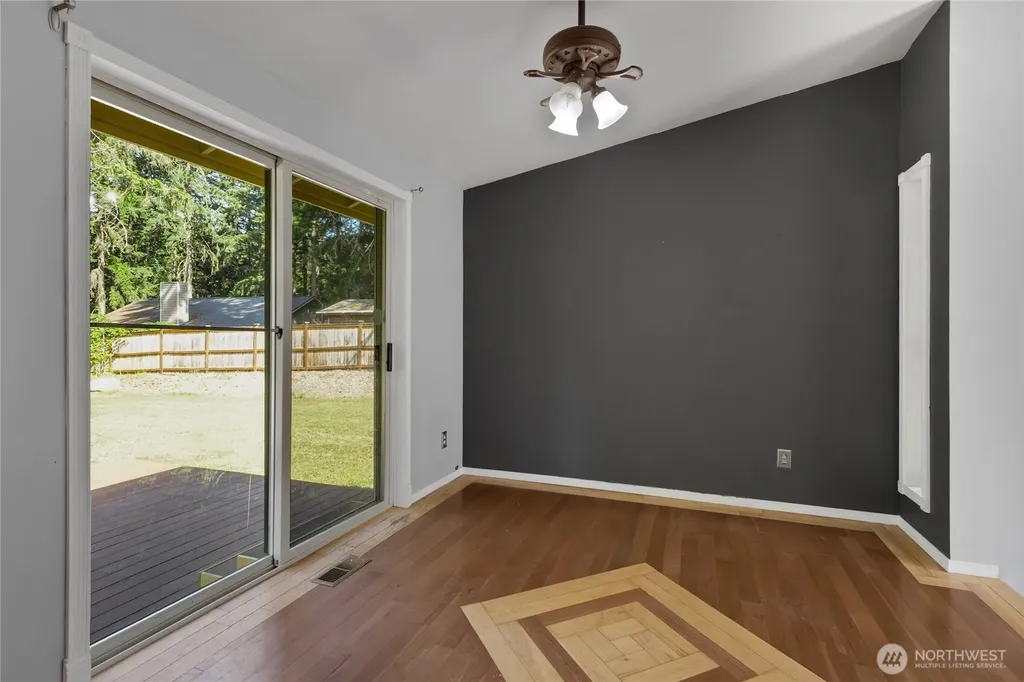 19618 115th Avenue E Graham WA 98338