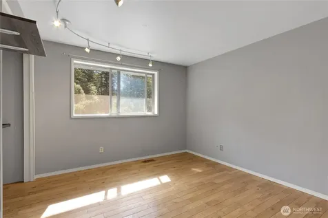 19618 115th Avenue E Graham WA 98338