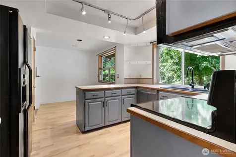 19618 115th Avenue E Graham WA 98338