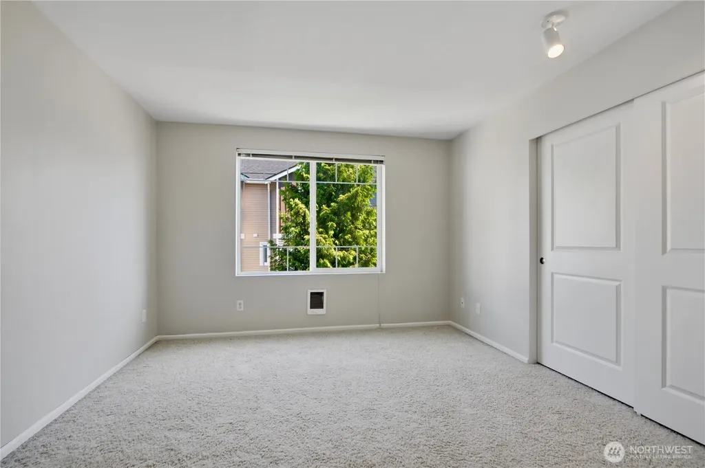 15720 Manor Way Lynnwood WA 98087
