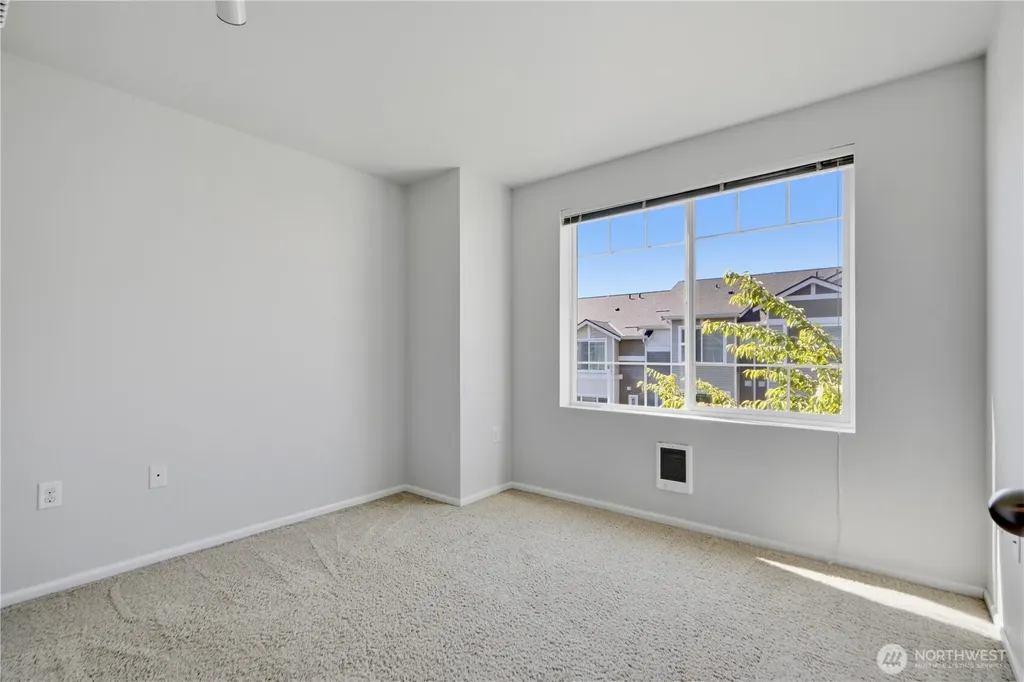 15720 Manor Way Lynnwood WA 98087