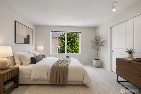 15720 Manor Way Lynnwood WA 98087