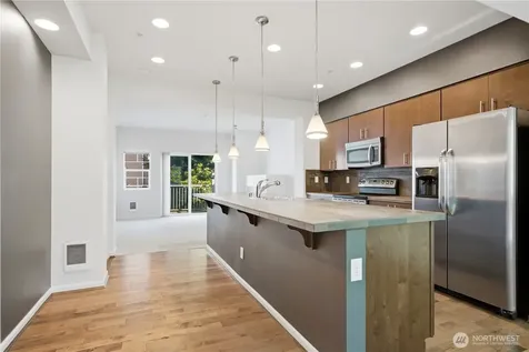 15720 Manor Way Lynnwood WA 98087