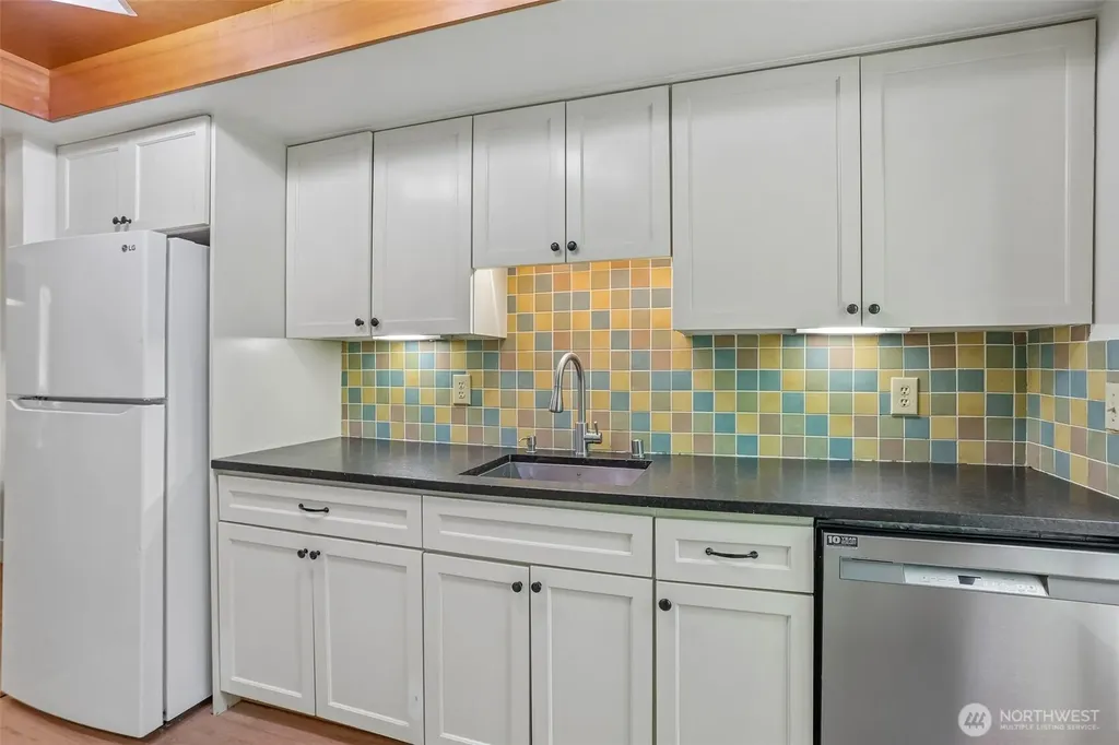 4629 W Lake Sammamish Parkway SE Issaquah WA 98027