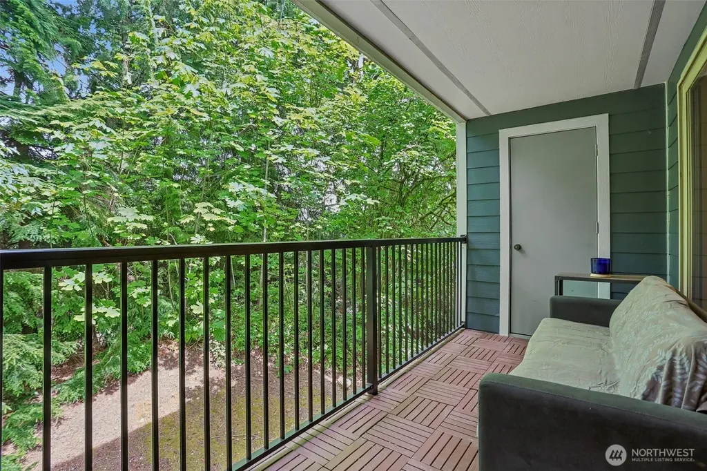4629 W Lake Sammamish Parkway SE Issaquah WA 98027