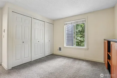 4629 W Lake Sammamish Parkway SE Issaquah WA 98027
