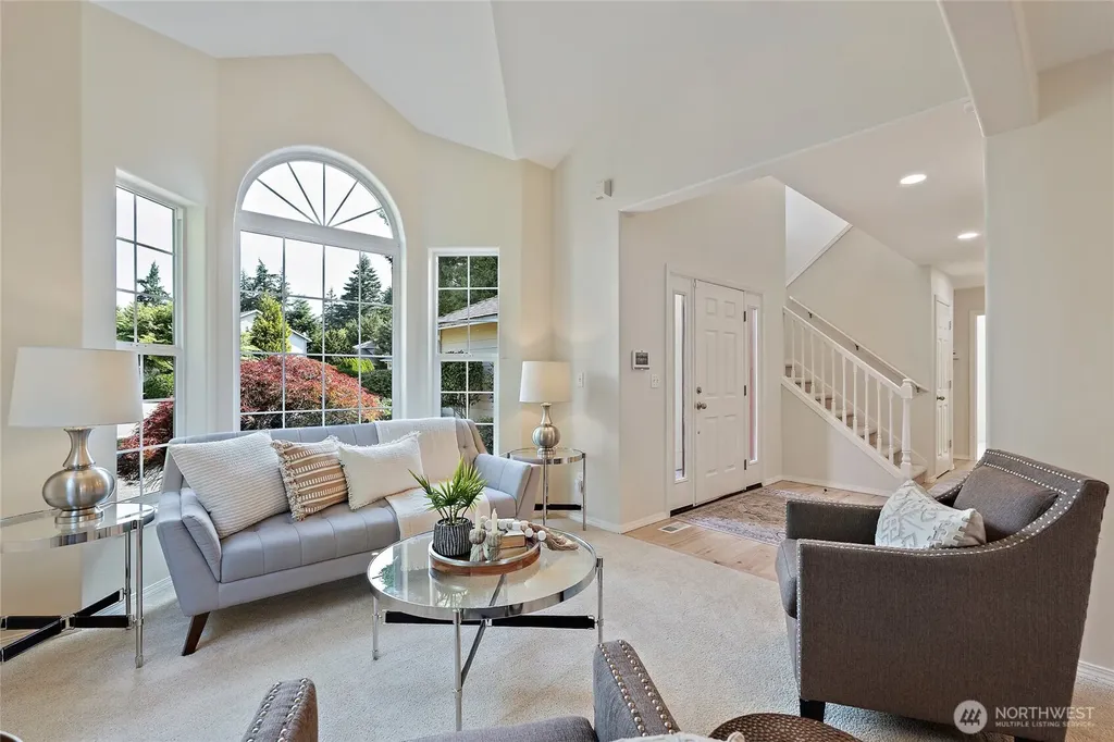 13235 124th Court NE Kirkland WA 98034