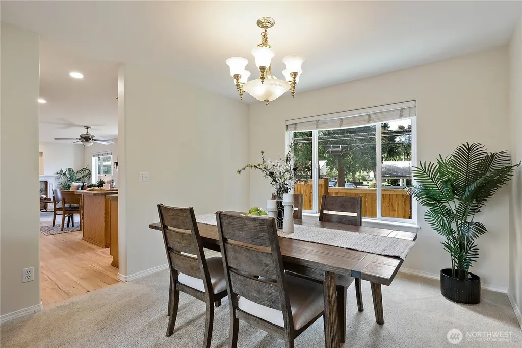 13235 124th Court NE Kirkland WA 98034