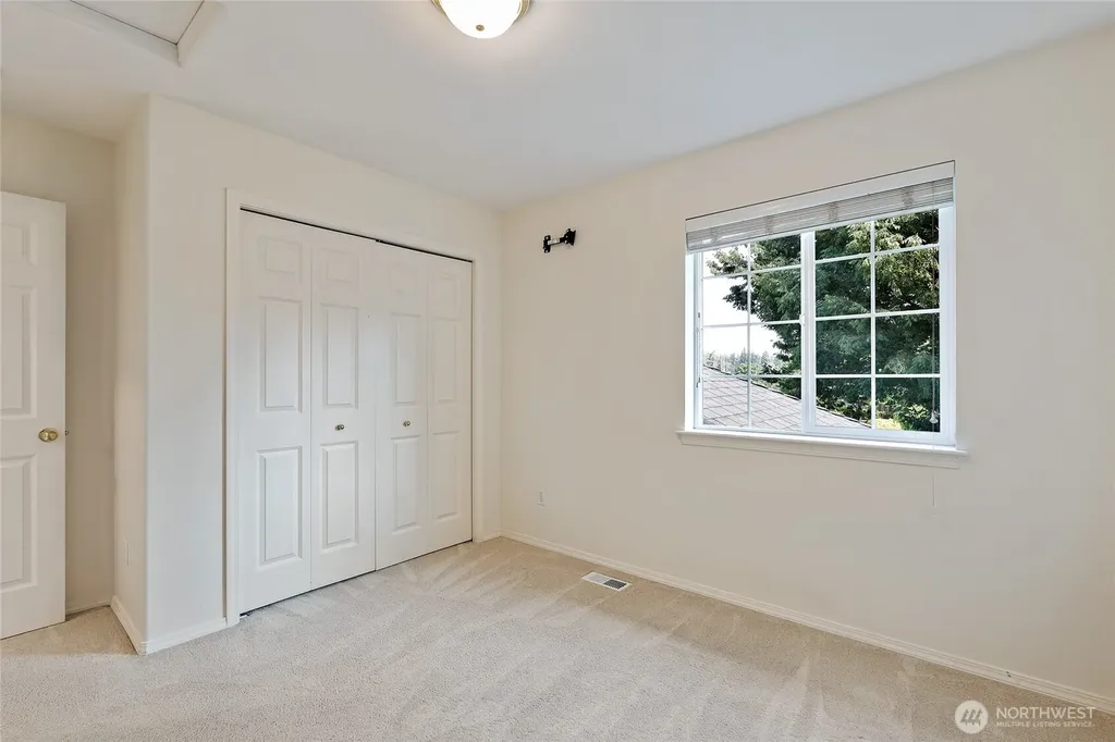 13235 124th Court NE Kirkland WA 98034