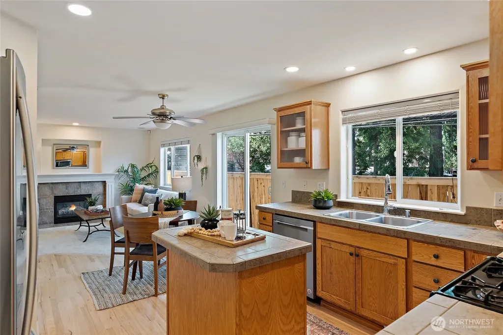 13235 124th Court NE Kirkland WA 98034