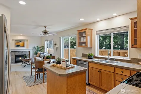 13235 124th Court NE Kirkland WA 98034