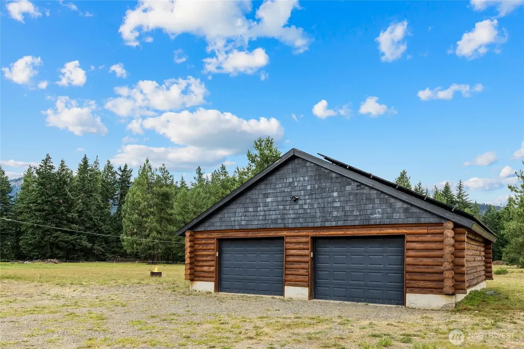 6151 Nelson Siding Road Cle Elum WA 98922