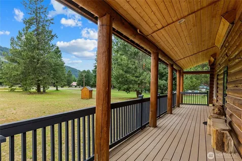 6151 Nelson Siding Road Cle Elum WA 98922