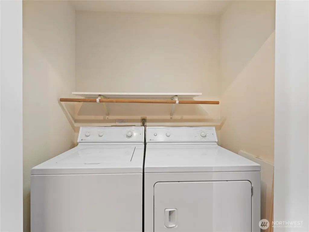 3120 R Avenue Anacortes WA 98221