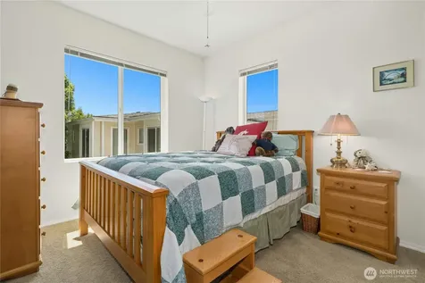 14915 38th Drive SE Bothell WA 98012