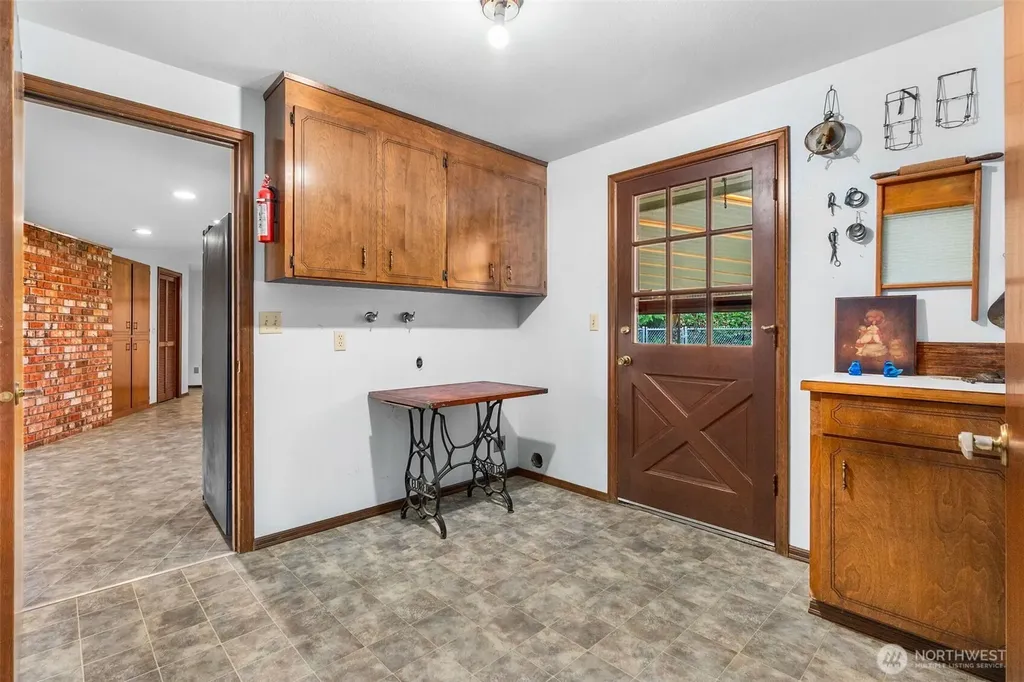 5815 7th Avenue SE Lacey WA 98503
