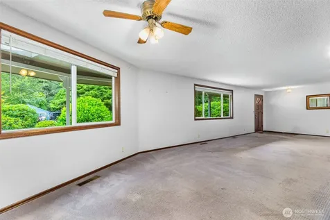 5815 7th Avenue SE Lacey WA 98503