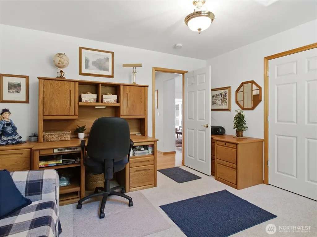 3412 Quail Creek Ln NE Olympia WA 98516