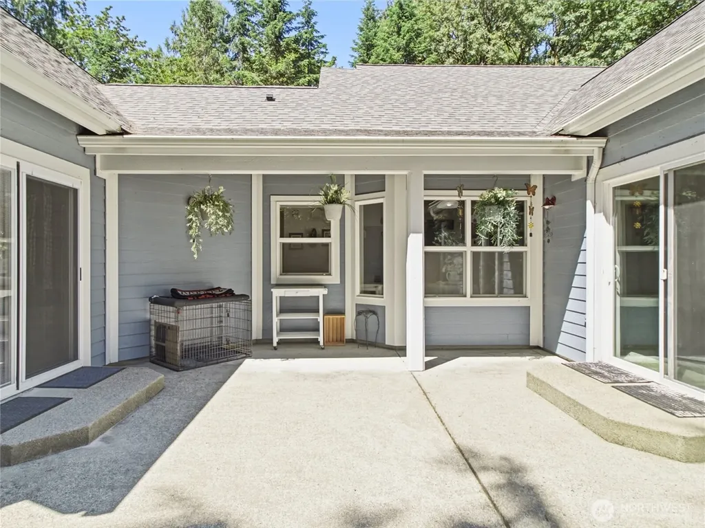 3412 Quail Creek Ln NE Olympia WA 98516