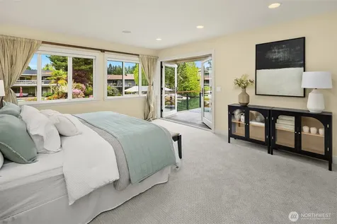 61 Cascade Key Bellevue WA 98006