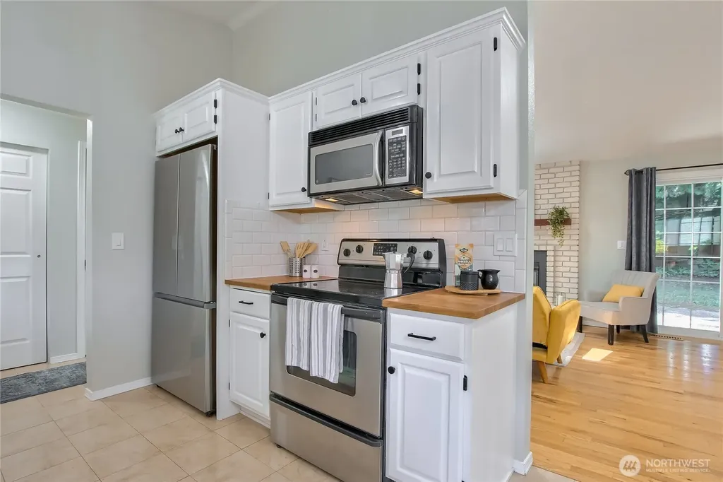 2438 Tyndell Circle SW Tumwater WA 98512