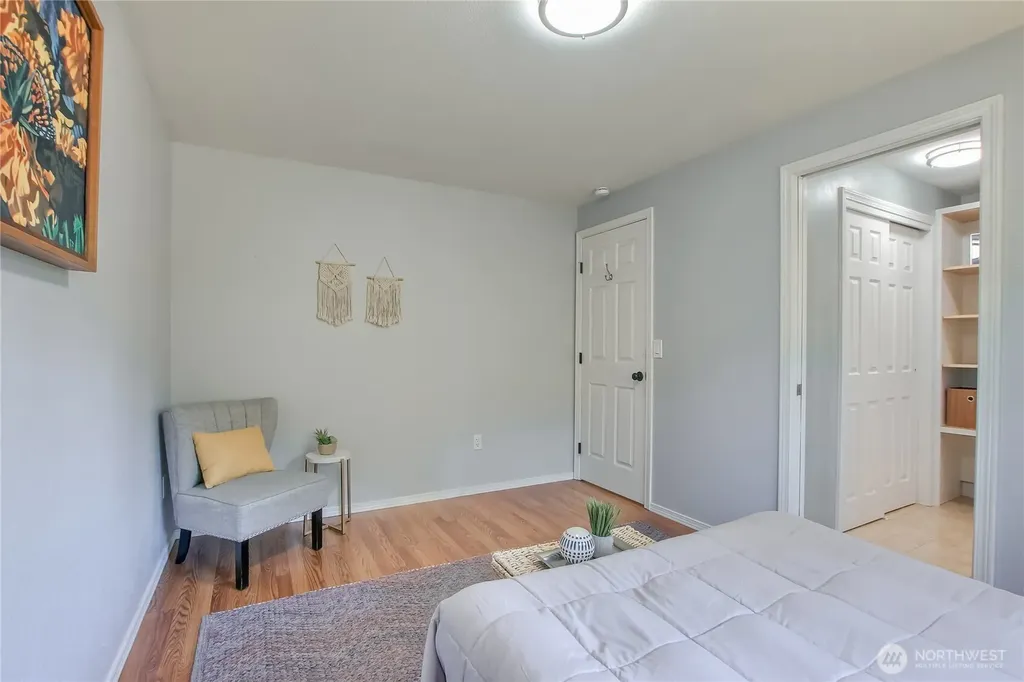 2438 Tyndell Circle SW Tumwater WA 98512