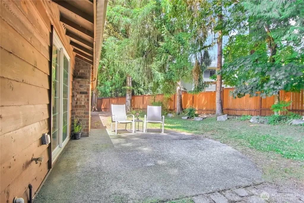 2438 Tyndell Circle SW Tumwater WA 98512