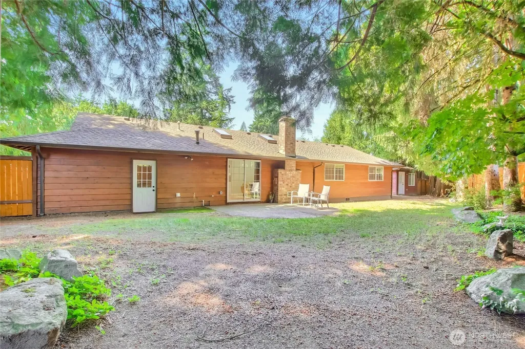 2438 Tyndell Circle SW Tumwater WA 98512