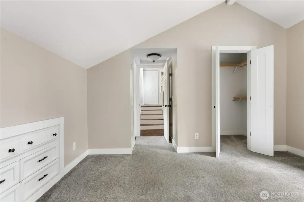 210 NW Calista Court Oak Harbor WA 98277