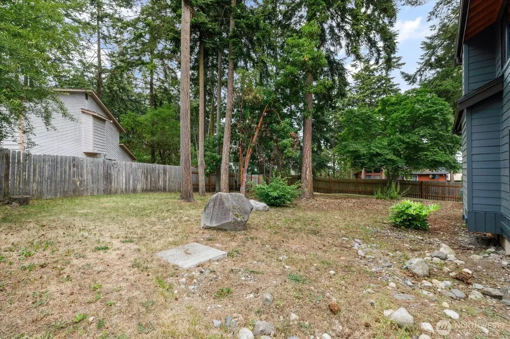210 NW Calista Court Oak Harbor WA 98277