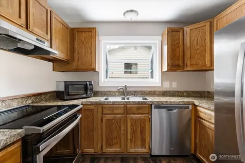 210 NW Calista Court Oak Harbor WA 98277