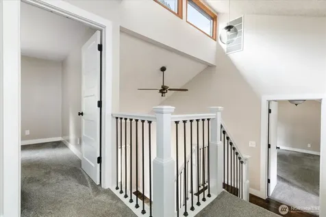 210 NW Calista Court Oak Harbor WA 98277
