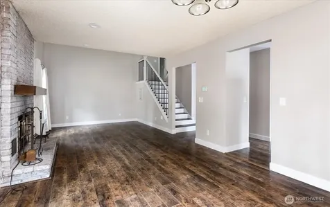210 NW Calista Court Oak Harbor WA 98277
