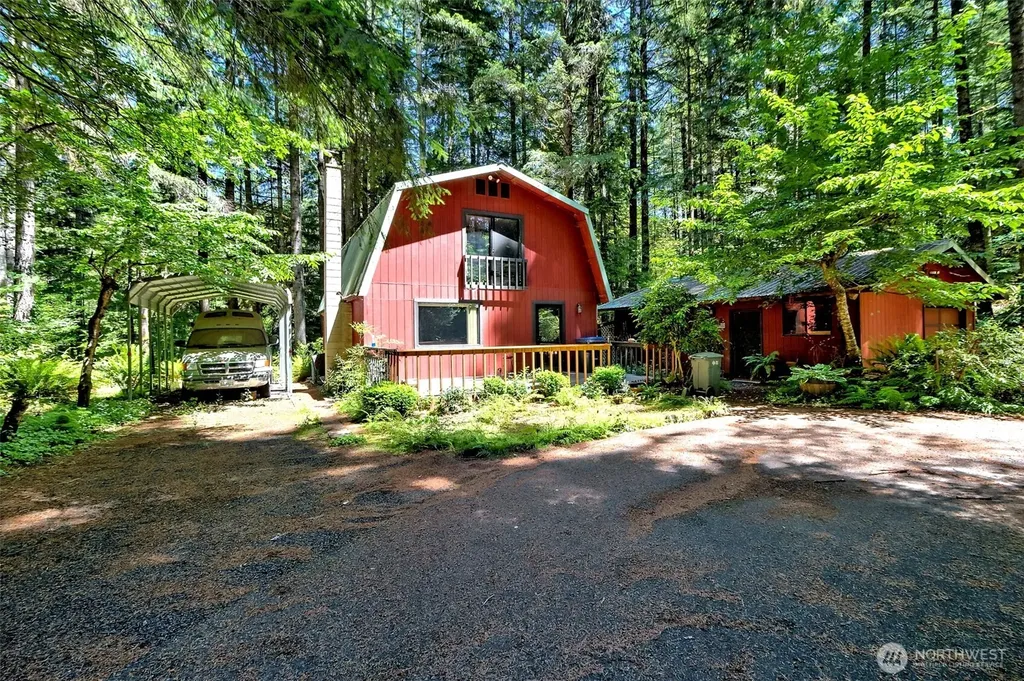 830 N Lake Cushman Road Hoodsport WA 98548