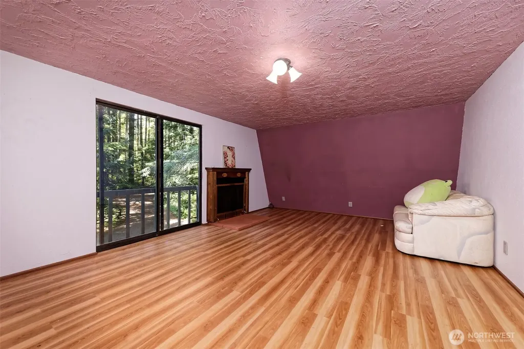830 N Lake Cushman Road Hoodsport WA 98548
