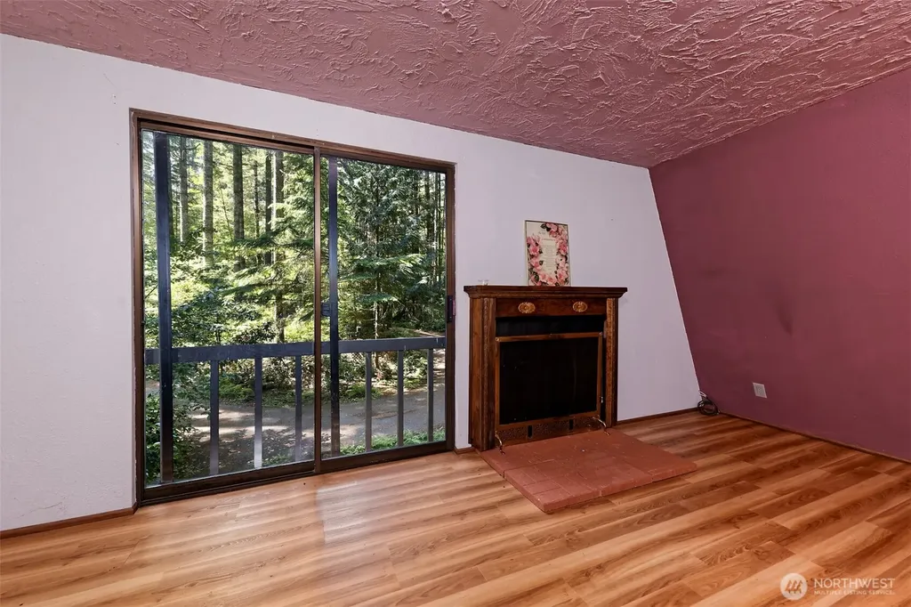 830 N Lake Cushman Road Hoodsport WA 98548
