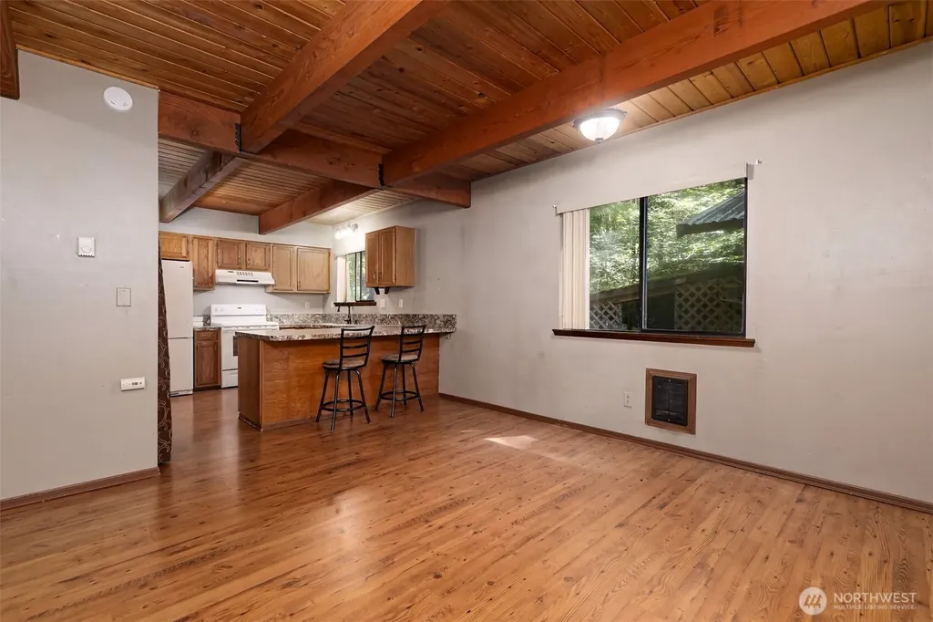 830 N Lake Cushman Road Hoodsport WA 98548