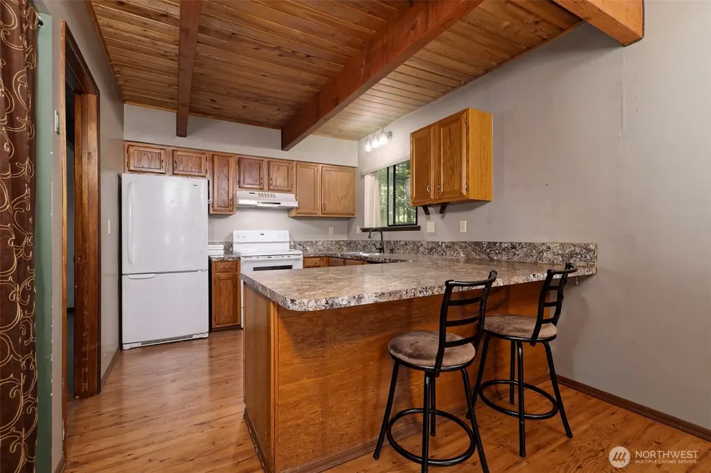 830 N Lake Cushman Road Hoodsport WA 98548