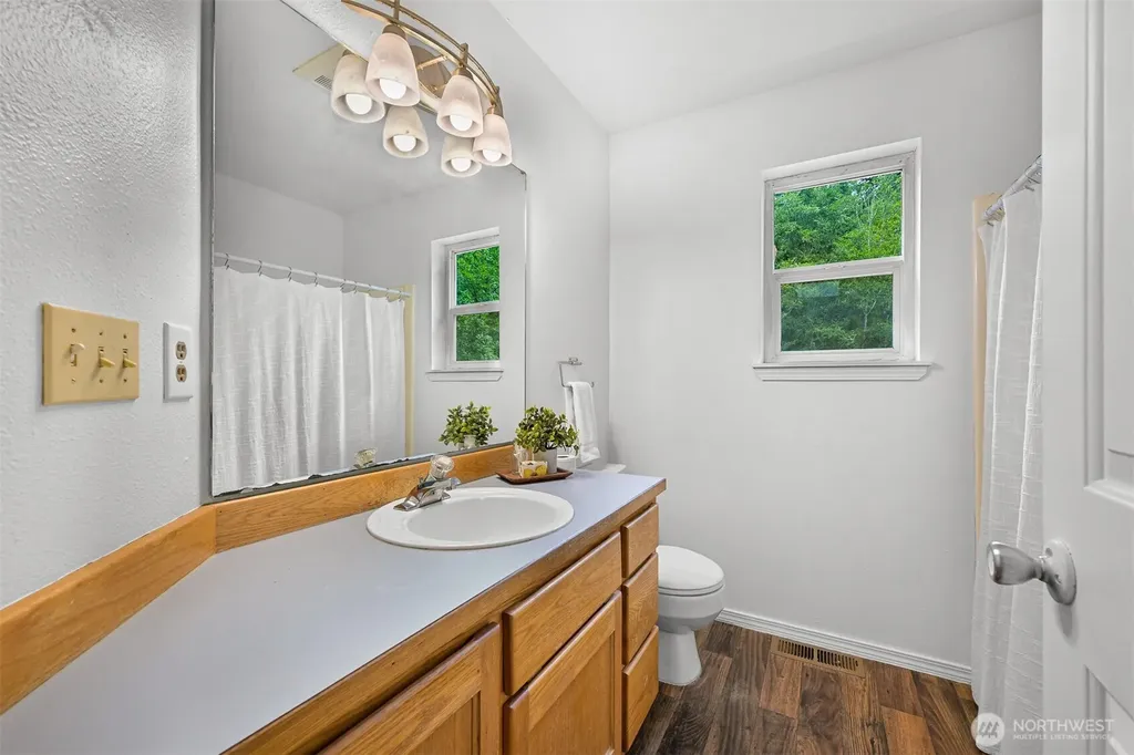 2 Western Lane Bellingham WA 98229