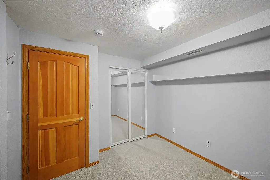 2410 S Lake Roesiger Road Snohomish WA 98290