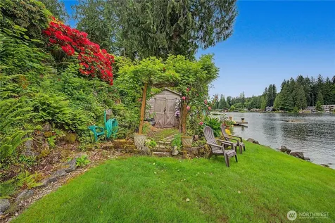 2410 S Lake Roesiger Road Snohomish WA 98290