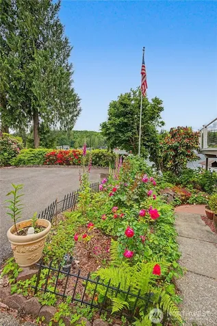 2410 S Lake Roesiger Road Snohomish WA 98290