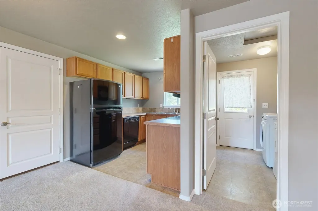 1310 SW Riparian Court College Place WA 99324